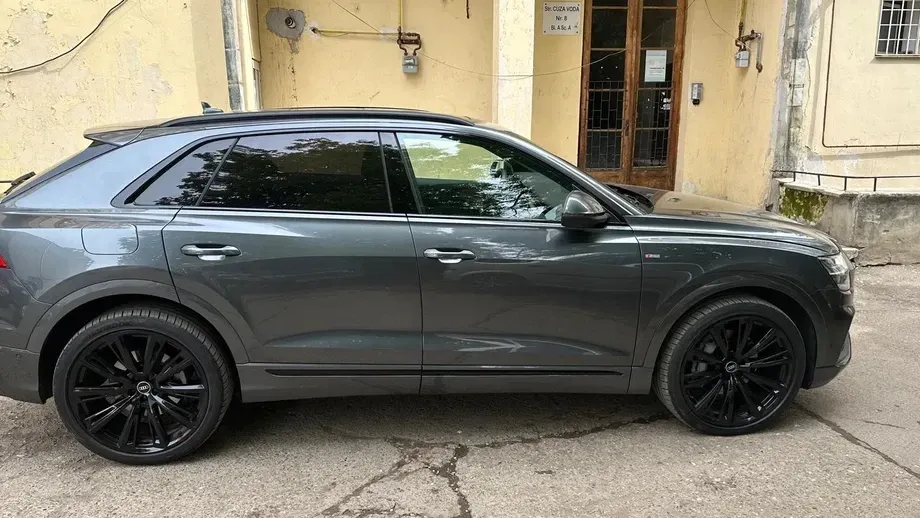 Audi Q8 3.0 50 TDI quattro Tiptronic MHEV — imagine 2