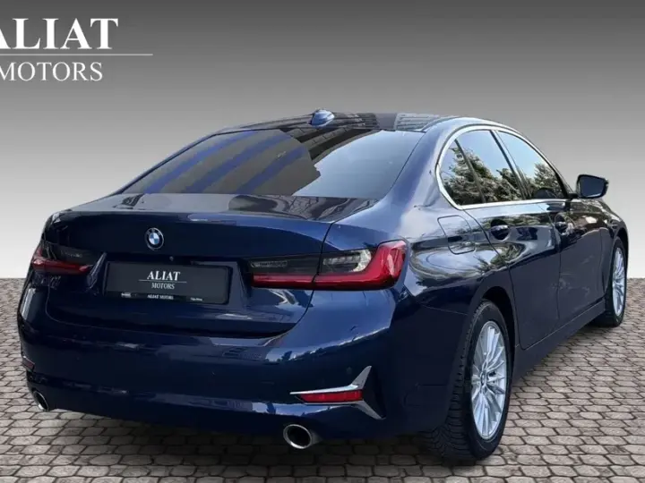 BMW Seria 3 320d xDrive AT Luxury Line
