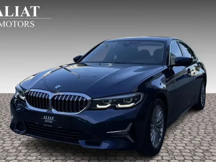 BMW Seria 3 320d xDrive AT Luxury Line