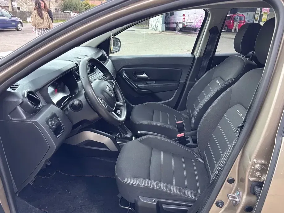 Dacia Duster II TCe 130 4WD GPF Prestige — imagine 8
