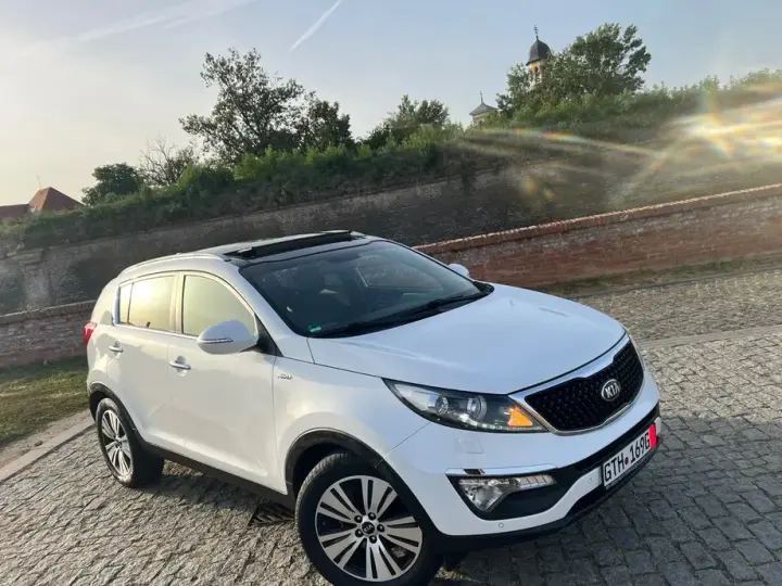 Kia Sportage III 2,0 CRDI AWD Aut. Platinum