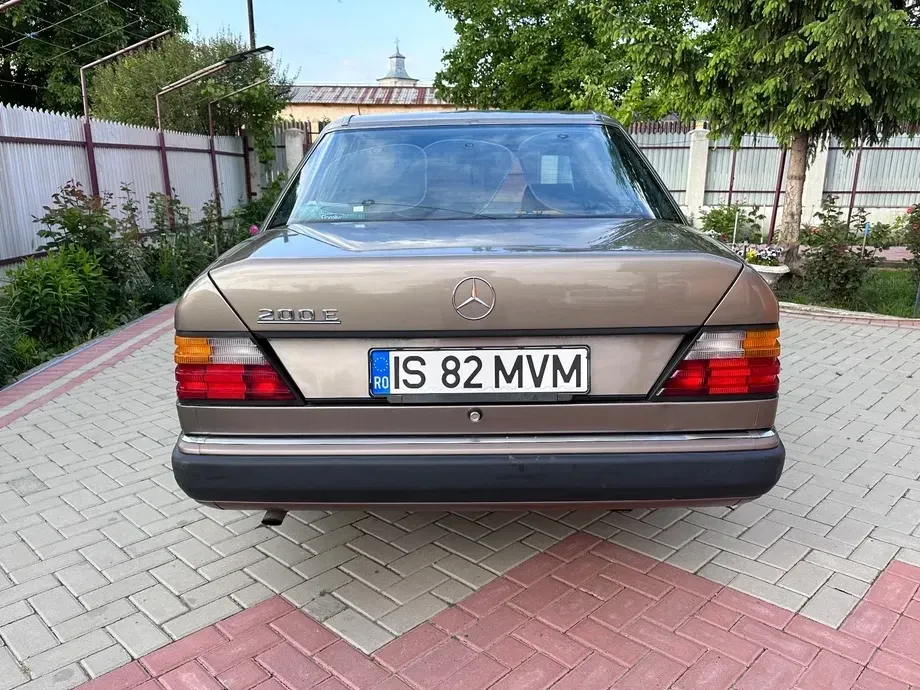 Mercedes-Benz E W124 — imagine 3