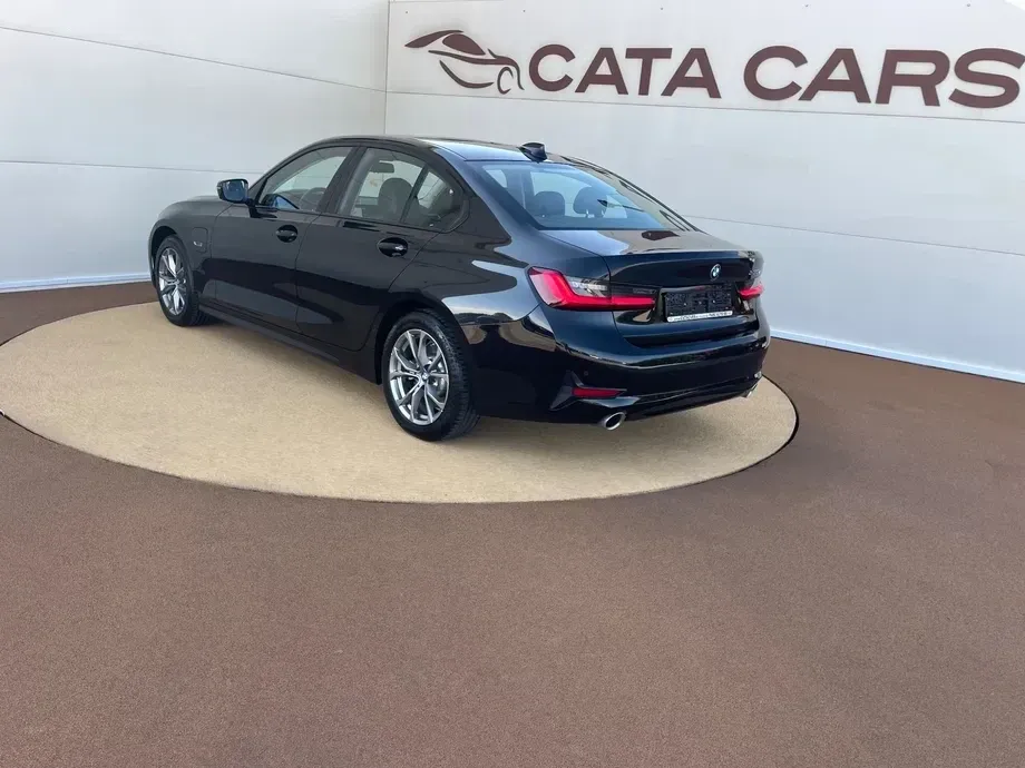 BMW Seria 3 G20/G21 330e Aut. Sport Line — imagine 9