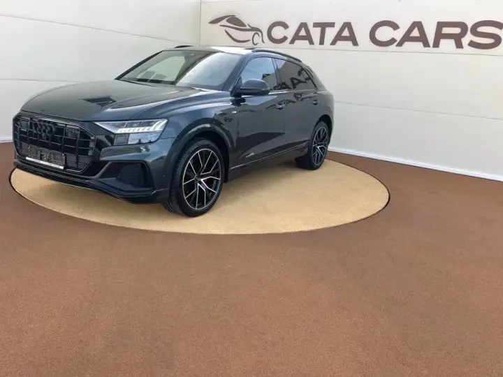 Audi Q8 SUV TDI quattro 210 kW tiptronic S line business