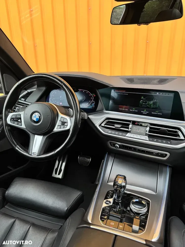BMW X5 xDrive45e — imagine 2