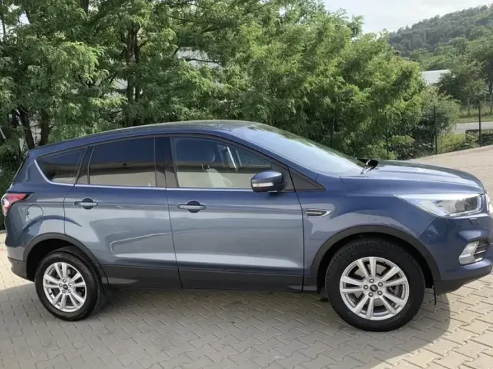 Ford Kuga II 2.0 EcoBlue A8 AWD Trend