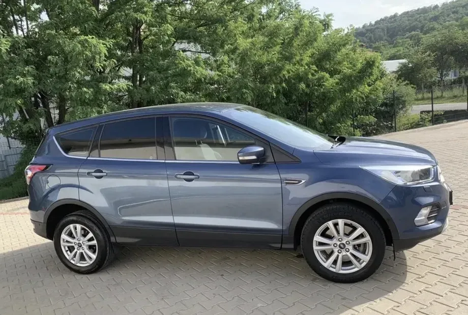 Ford Kuga II 2.0 EcoBlue A8 AWD Trend — imagine 2