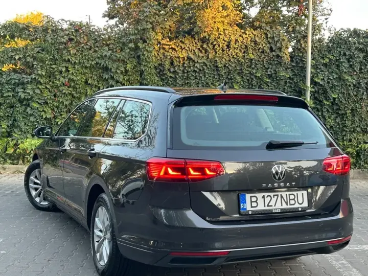 Volkswagen Passat B8 2.0 TDI DSG Comfortline