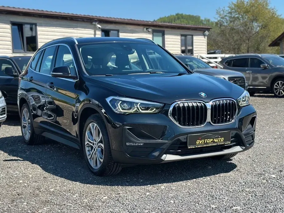 BMW X1 xDrive25e Sport Line — imagine 3