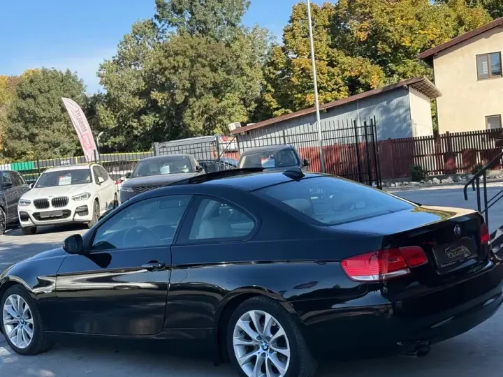 BMW Seria 3 E90/E91/E92/E93 320d Aut.