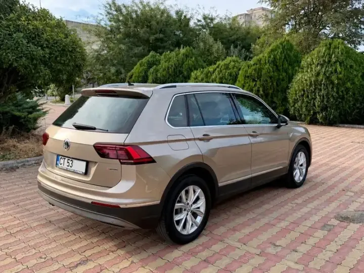 Volkswagen Tiguan II 2.0 TSI DSG 4Mot Highline