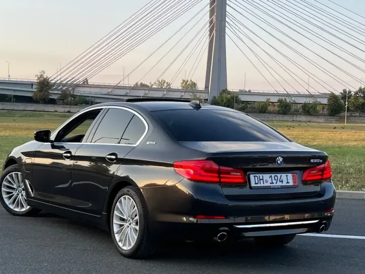 BMW Seria 5 G30/G31 530e AT PHEV