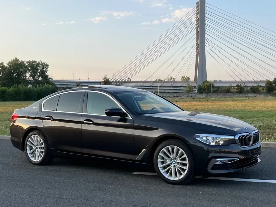 BMW Seria 5 G30/G31 530e AT PHEV — imagine 3