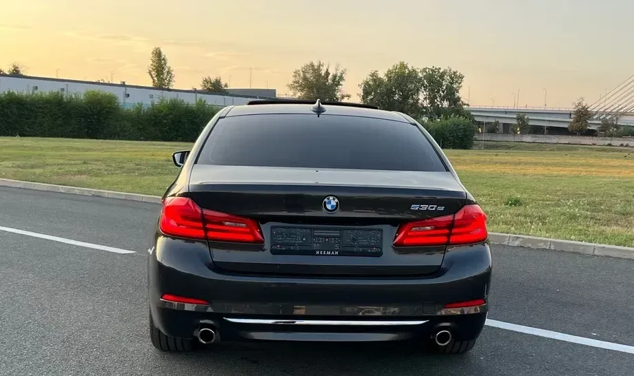 BMW Seria 5 G30/G31 530e AT PHEV — imagine 7