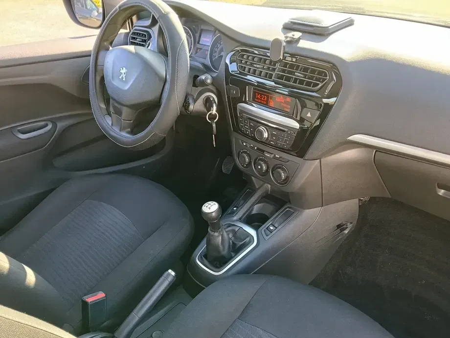 Peugeot 301 — imagine 5