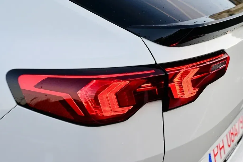 BMW X2 xDrive20d — imagine 10
