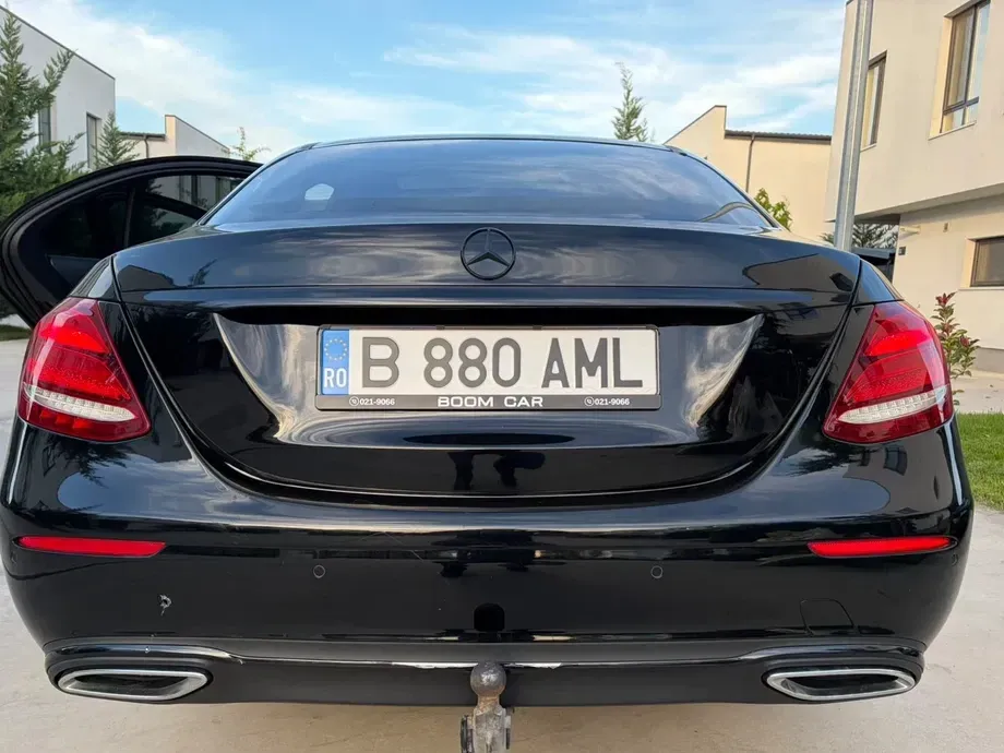 Mercedes-Benz E W213 220 d 4MATIC Aut. — imagine 10