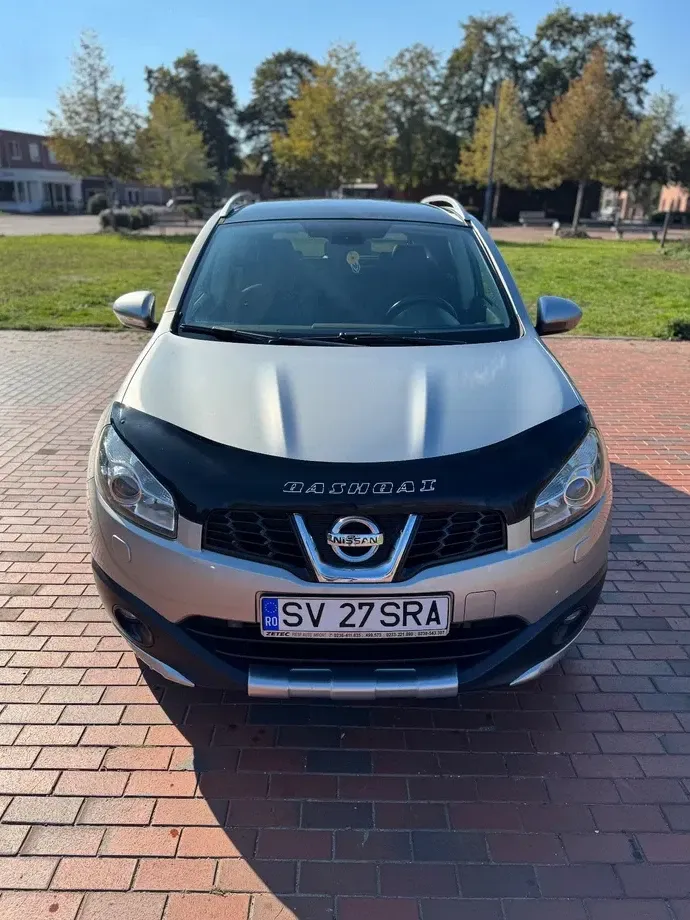Nissan Qashqai 2.0 DCI DPF Tekna — imagine 2
