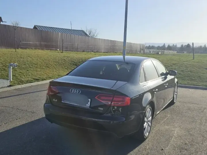 Audi A4 Limuzina B8 2.0 TDI B8