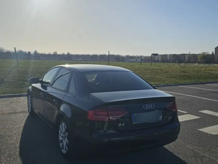 Audi A4 Limuzina B8 2.0 TDI B8