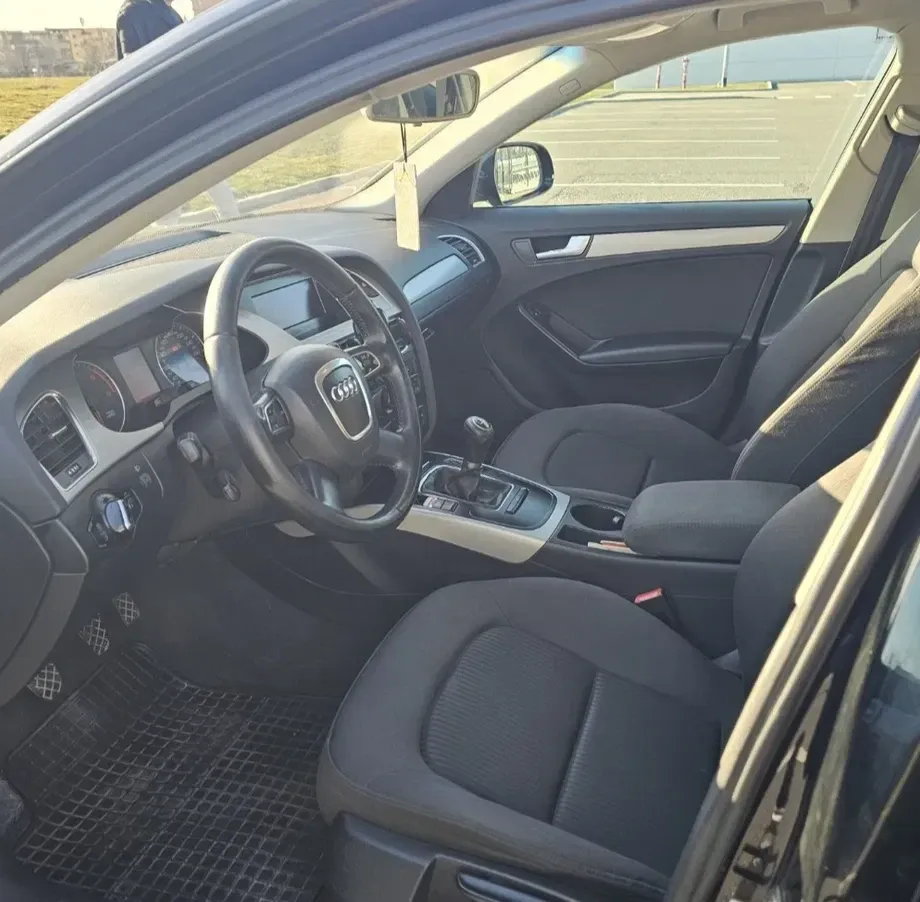 Audi A4 Limuzina B8 2.0 TDI B8 — imagine 5