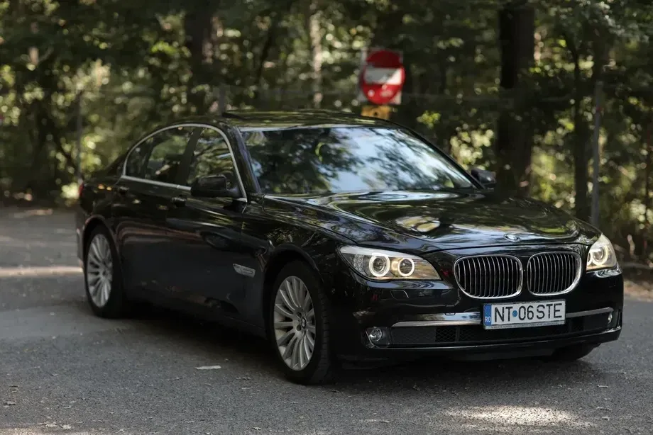 BMW Seria 7 730d Aut. — imagine 3