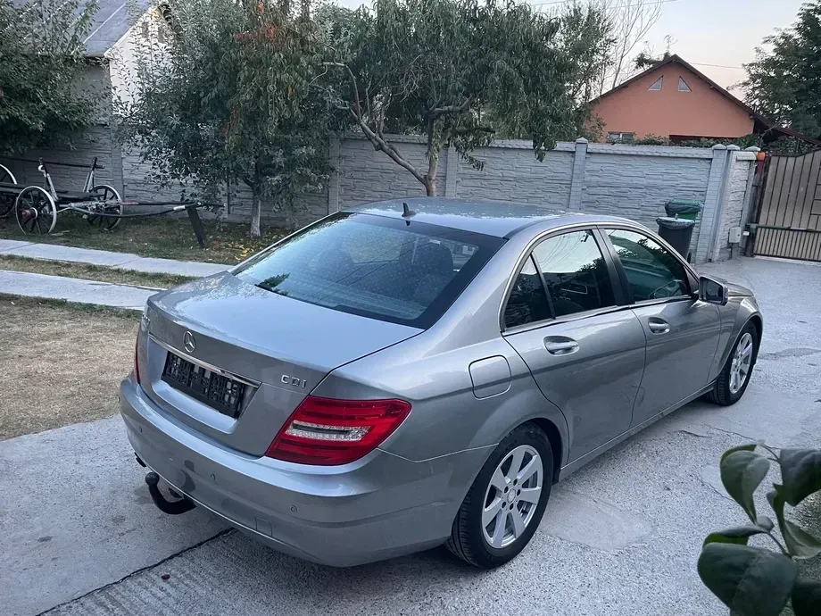 Mercedes-Benz C W204 — imagine 4