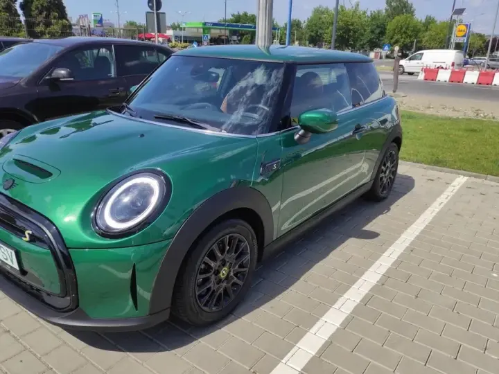 MINI Cooper SE Standard