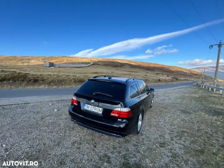 BMW Seria 5 E60/E61 [2003 - 2010] 520d Aut.