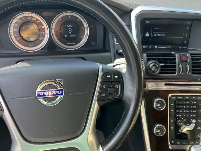 Volvo XC 60 I D5 AWD Rdesign