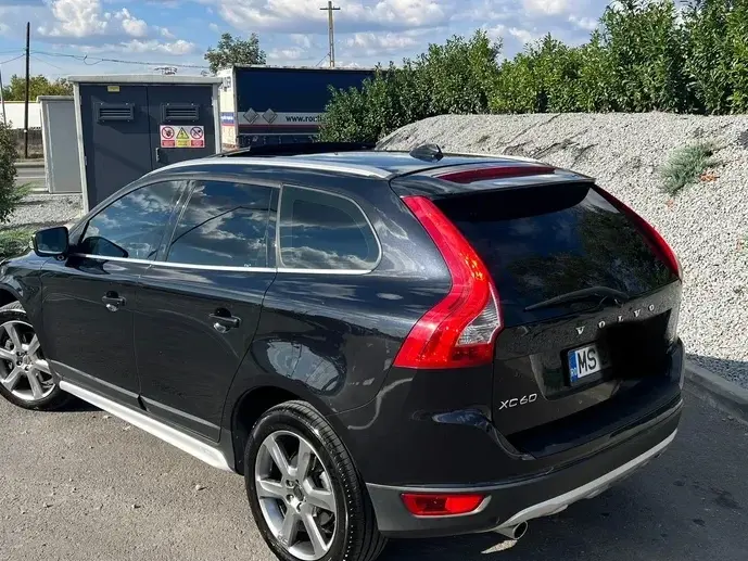 Volvo XC 60 I D5 AWD Rdesign