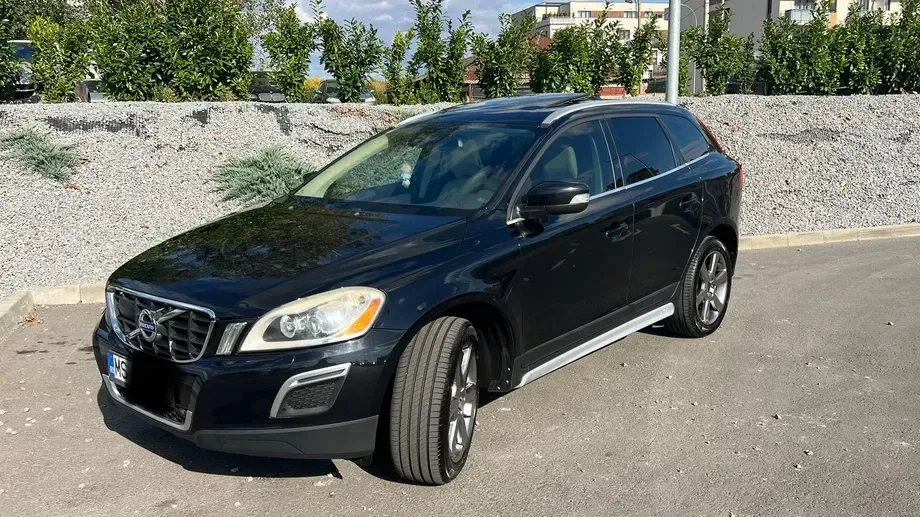 Volvo XC 60 I D5 AWD Rdesign — imagine 3