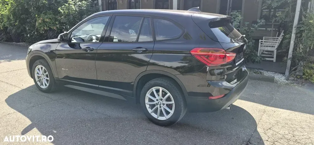 BMW X1 sDrive18i xLine — imagine 2