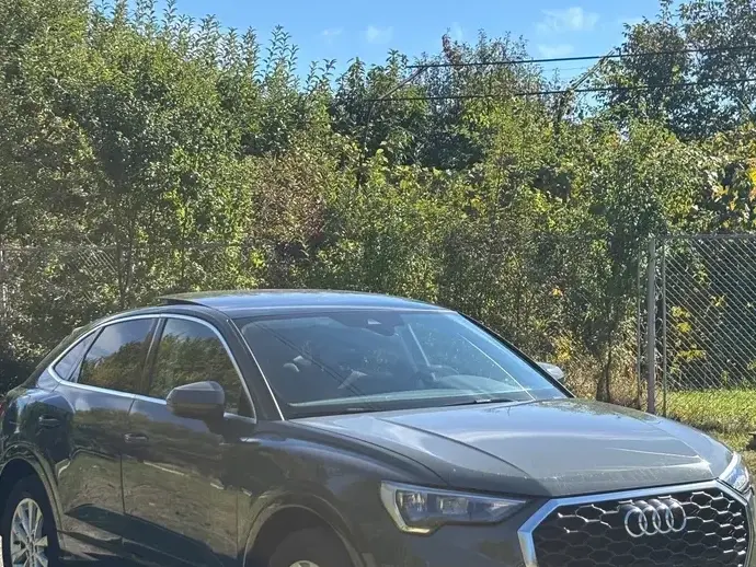 Audi Q3 F3 45 TFSIe S tronic