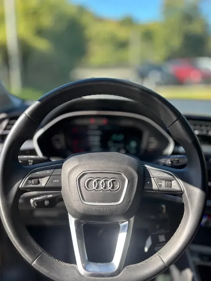 Audi Q3 F3 45 TFSIe S tronic — imagine 10