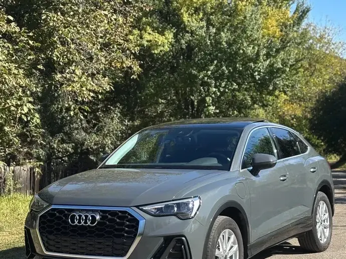 Audi Q3 F3 45 TFSIe S tronic
