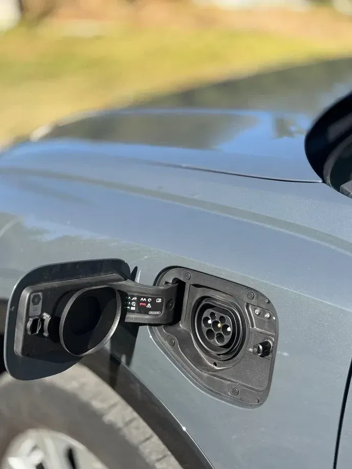 Audi Q3 F3 45 TFSIe S tronic — imagine 7