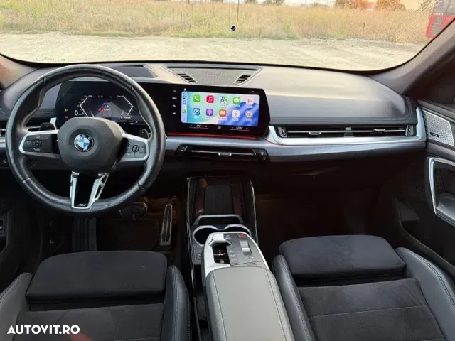 BMW X1 sDrive18i AT — imagine 3