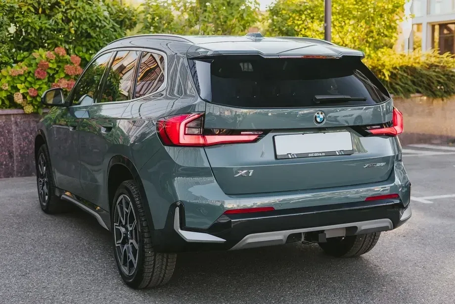 BMW X1 — imagine 8
