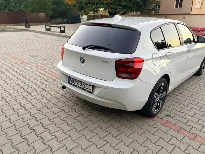 BMW Seria 1 F20/F21 116i