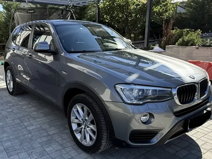 BMW X3 F25