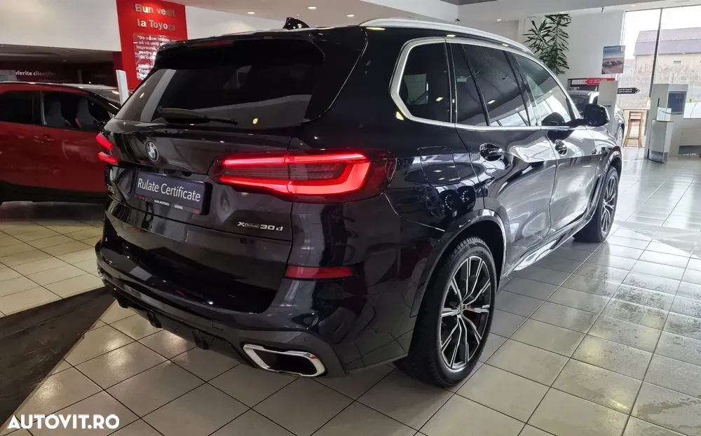 BMW X5 xDrive30d — imagine 5