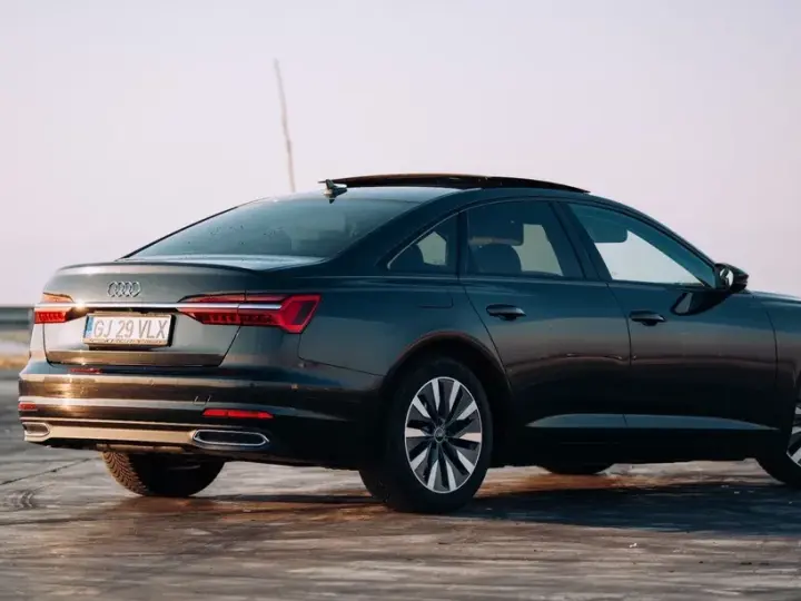 Audi A6 C8 2.0 35 TDI S tronic Basic