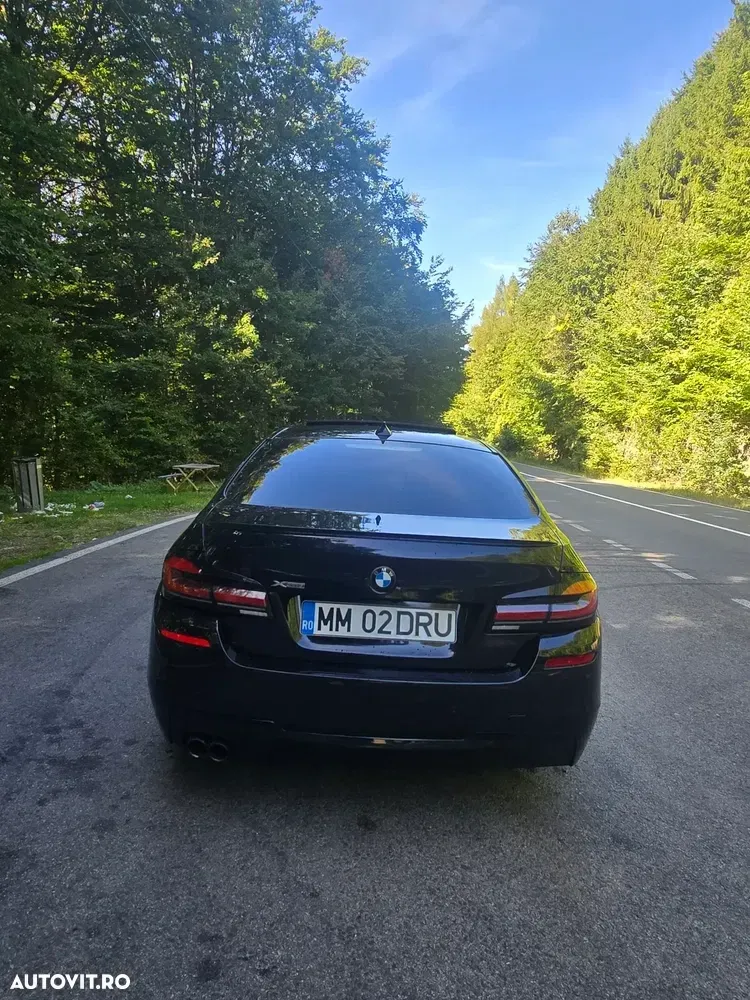 BMW Seria 5 F10/F11/F07 [2010 - 2017] 520d xDrive Aut. Sport Line — imagine 5