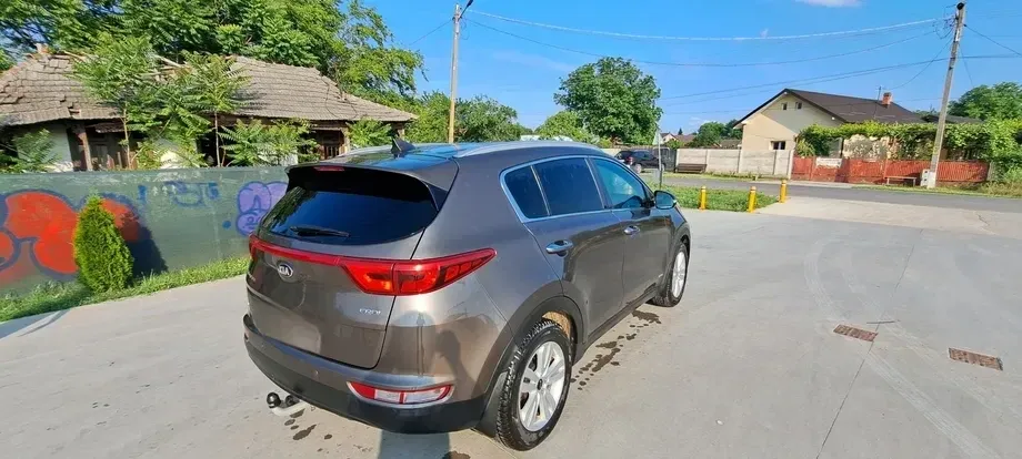 Kia Sportage IV 2.0 DSL HP 6AT 4x4 Style — imagine 3