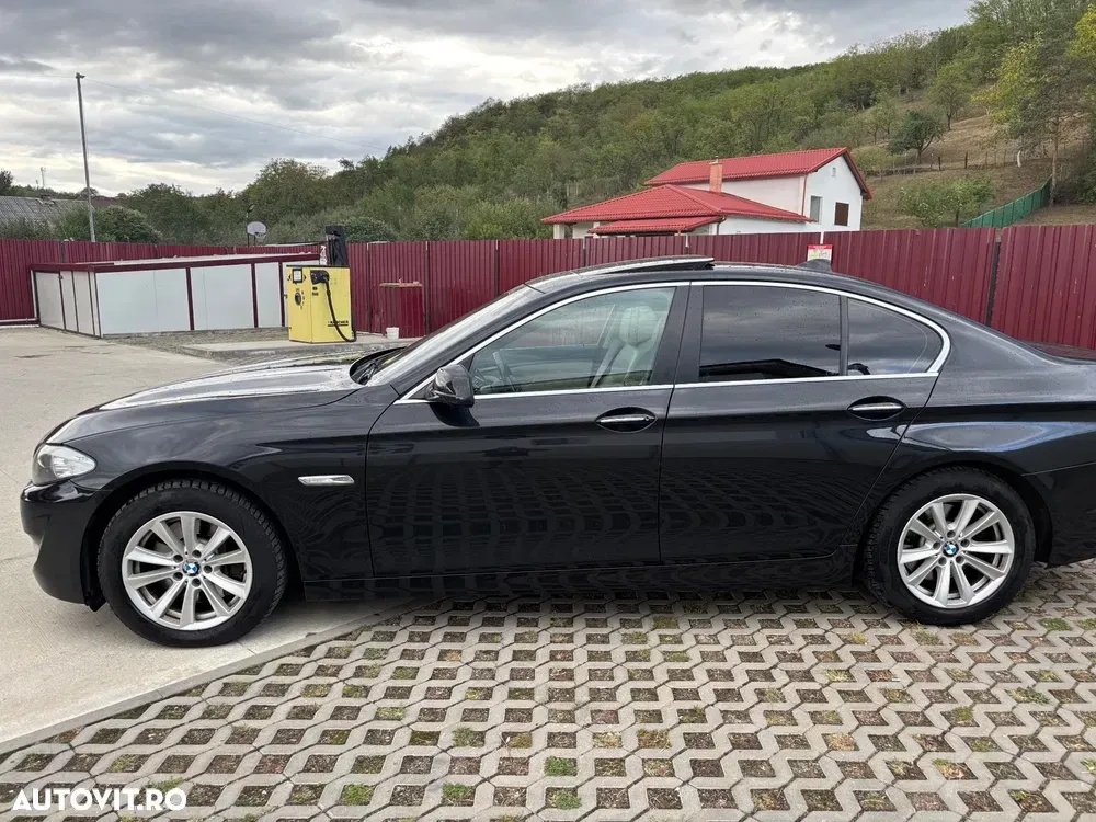 BMW Seria 5 F10/F11/F07 [2010 - 2017] 525d Aut. — imagine 3