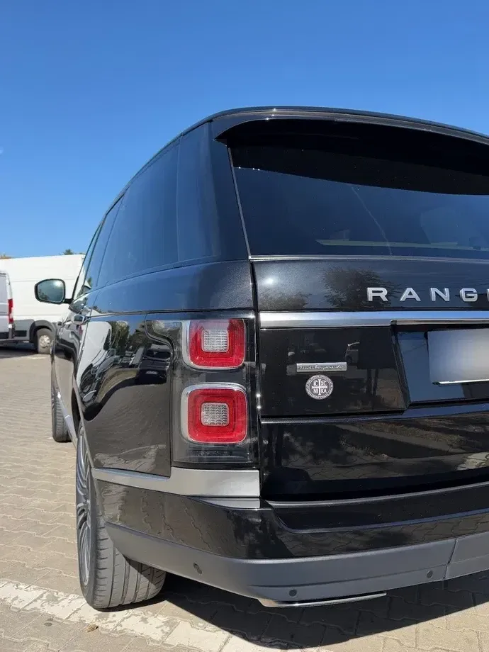 Land Rover Range Rover — imagine 9