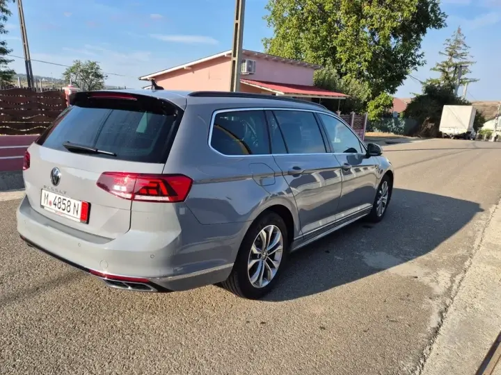 Volkswagen Passat 2.0 TDI DSG Comfortline