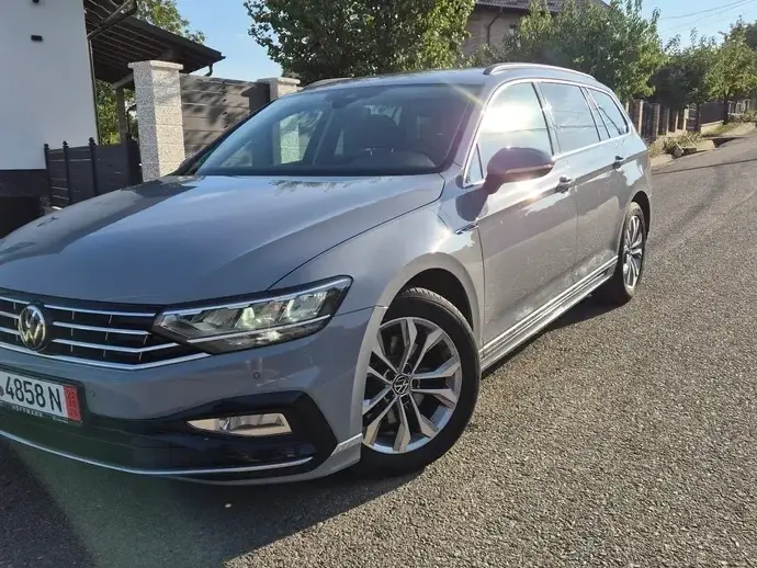 Volkswagen Passat 2.0 TDI DSG Comfortline