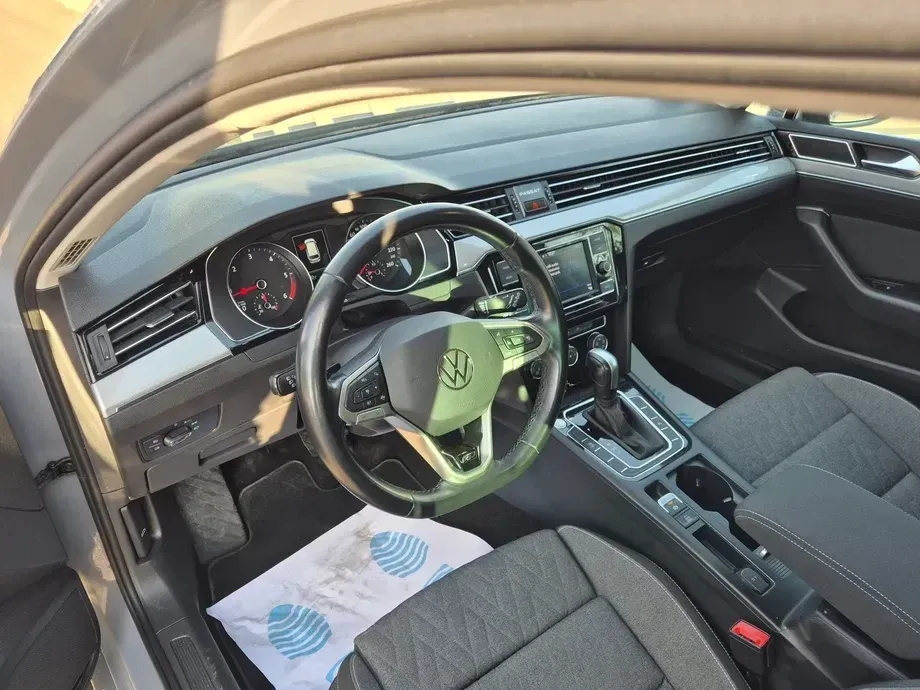 Volkswagen Passat 2.0 TDI DSG Comfortline — imagine 9